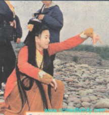 1999-10 新聞回顧 News Archive 1999 10 24