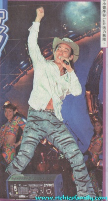 2001-10 新聞回顧 News Archive 2001 10 103