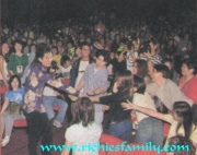 2001-10 新聞回顧 News Archive 2001 10 63