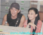 2001-10 新聞回顧 News Archive 2001 10 81