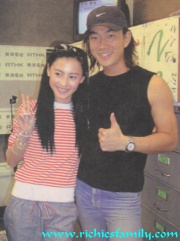 2001-10 新聞回顧 News Archive 2001 10 82