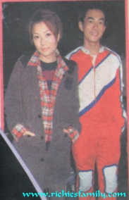 2001-12 新聞回顧 News Archive 2001 12 055