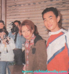 2001-12 新聞回顧 News Archive 2001 12 060