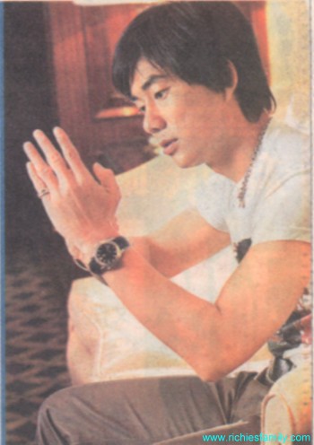 2002 04 077