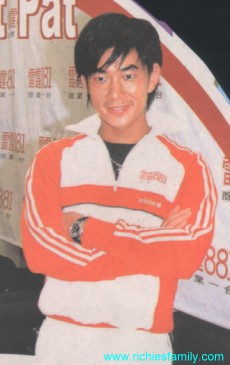 2002 04 084