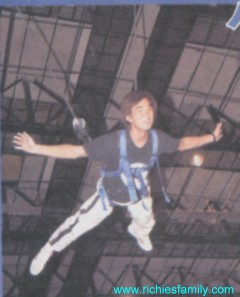 2002-05 新聞回顧 News Archive 2002 05 067