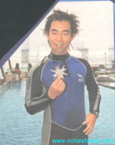 2002-09 新聞回顧 News Archive 2002 09 003