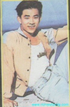 2002-09 新聞回顧 News Archive 2002 09 137