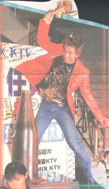 2002-09 新聞回顧 News Archive 2002 09 150