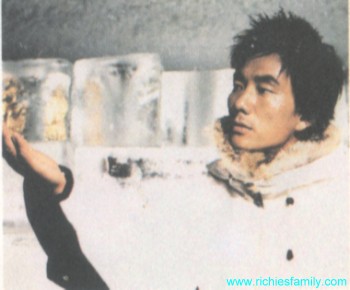 2002-10 新聞回顧 News Archive 2002 10 071