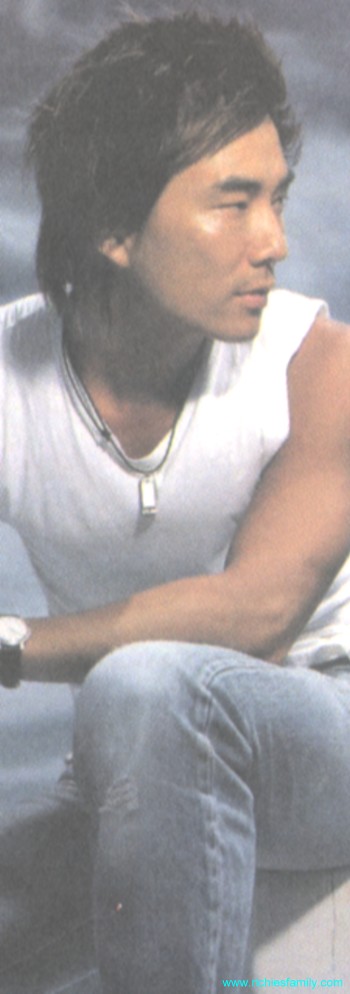 2002 10 072