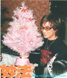2002-12 新聞回顧 News Archive 2002 12 053