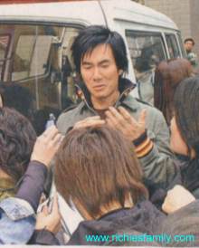 2003-01 新聞回顧 News Archive 2003 01 009