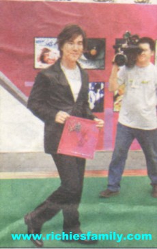 2003 03 037