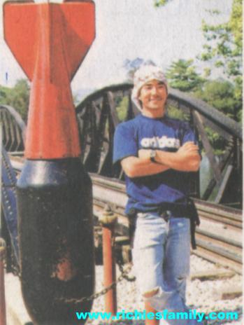 2003-04 新聞回顧 News Archive 2003 04 021