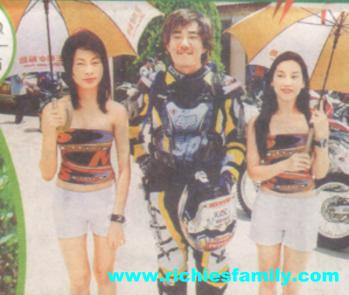 2003-04 新聞回顧 News Archive 2003 04 028