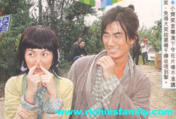 2003-10 新聞回顧 News Archive 2003 10 014