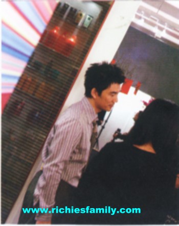 2004 02 044