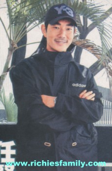 2004 03 042