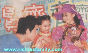 2004-04 新聞回顧 News Archive 2004 04 039