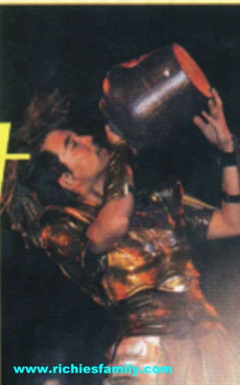 2004-05 新聞回顧 News Archive 2004 05 094