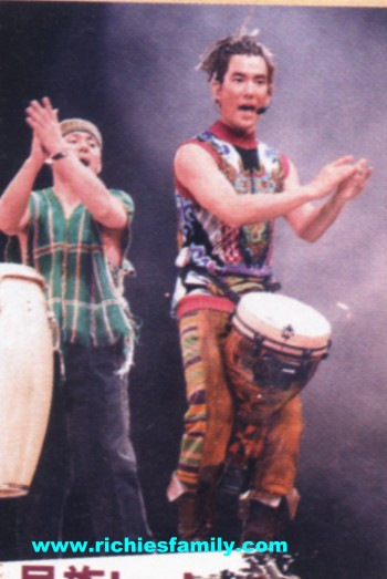 2004-05 新聞回顧 News Archive 2004 05 112