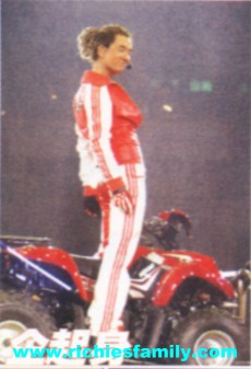2004 05 117
