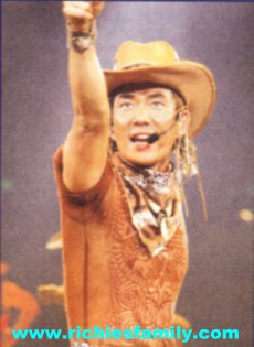 2004 05 121