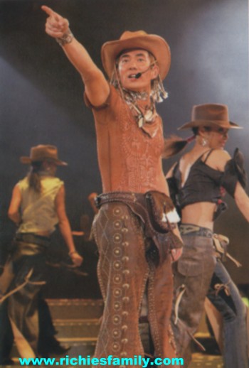 2004 05 141