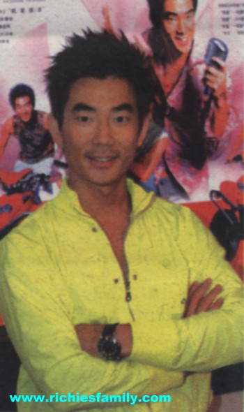 2004 05 211