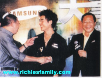 2004-06 新聞回顧 News Archive 2004 06 078
