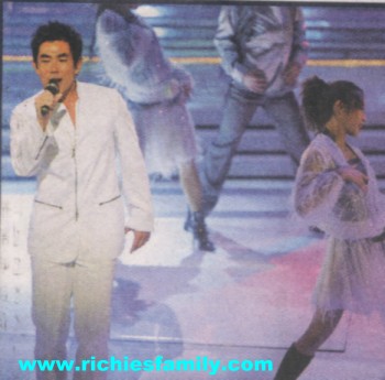 2004-10 新聞回顧 News Archive 2004 10 033