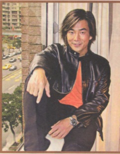 2000-11 新聞回顧 News Archive View2000 11 8